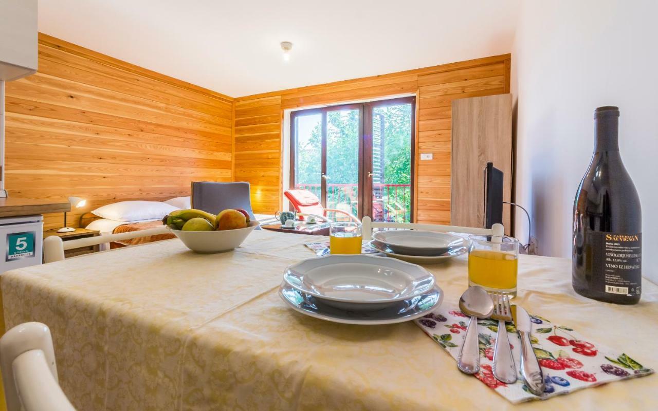 Studio Apartment Meden Помер Экстерьер фото